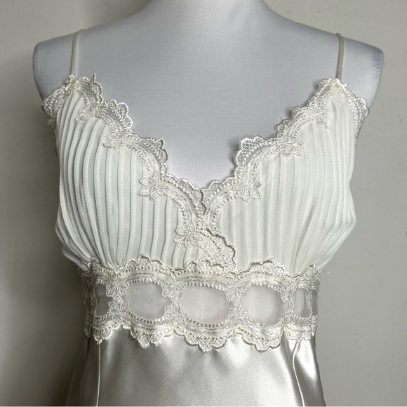 Linea Donatella Bridal Slip Dress Ivory Pleated Lace Satin Fairy Nightgown - Picture 4 of 6